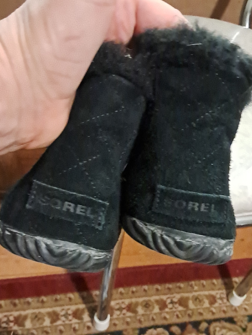 Sorel Fuzzy Slippers - Picture 3 of 8